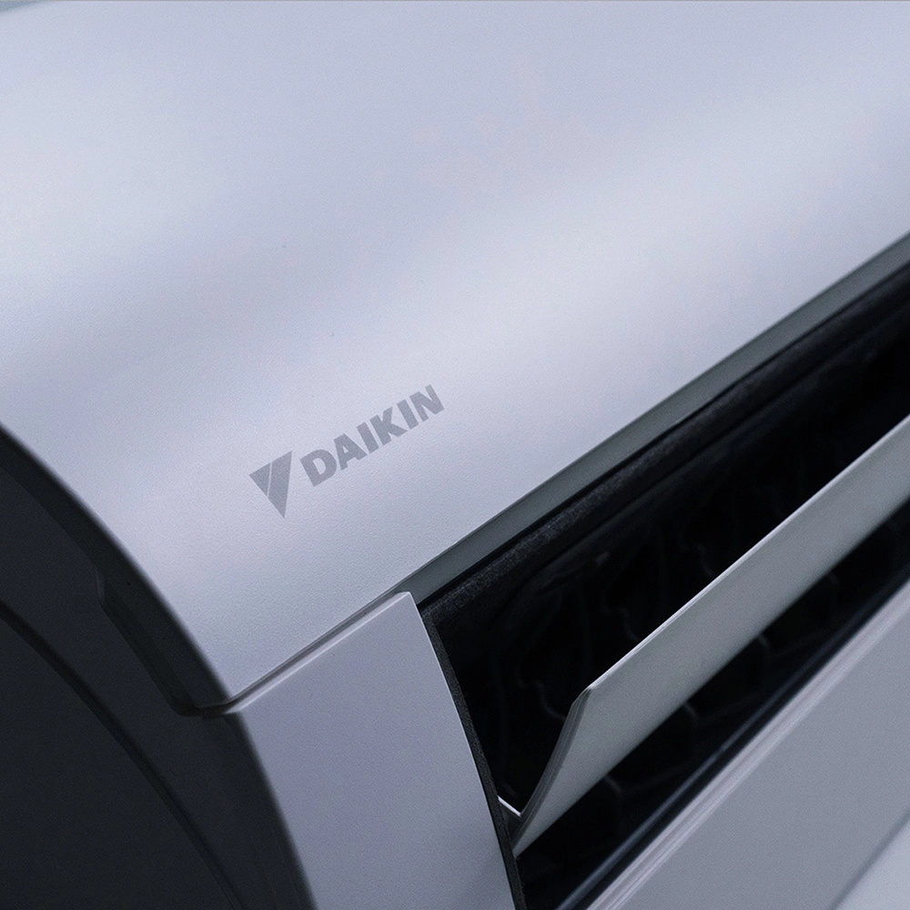 ar-condicionado-18000-btus-inverter-daikin-ecoswing-smart-gold-frio-evaporadora-logo
