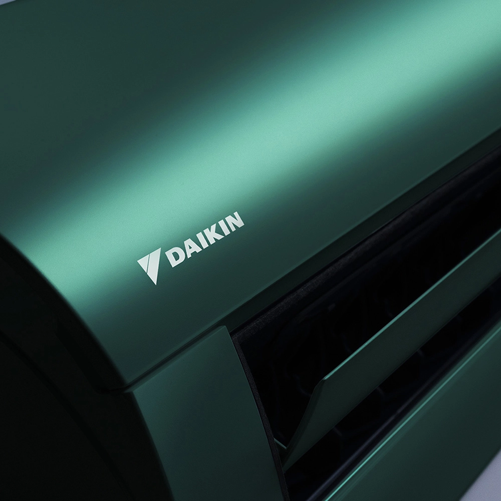 ar-condicionado-24000-btus-inverter-daikin-ecoswing-smart-gold-icolor-verde-evaporadora-logo